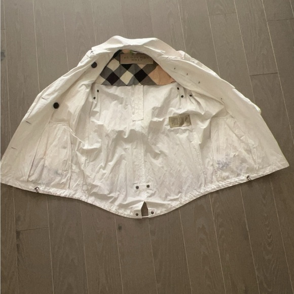 Burberry Brit - Picture 3 of 7